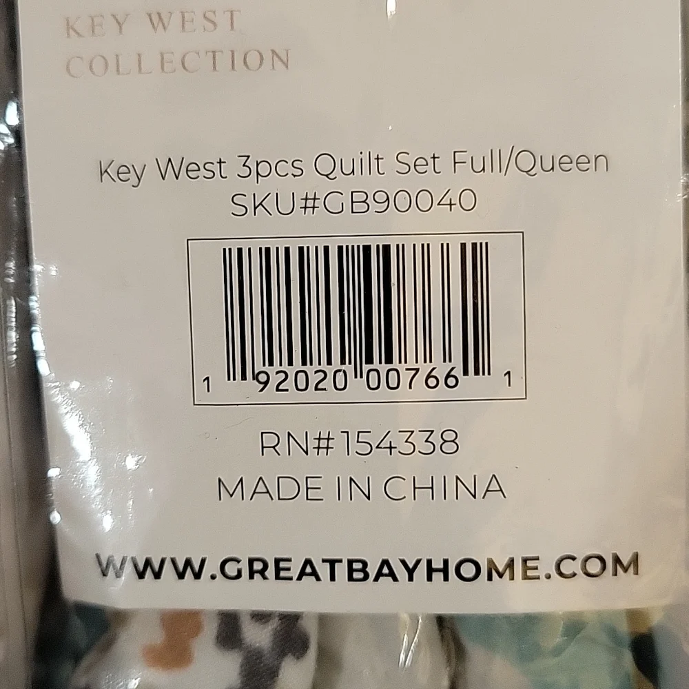 Great Bay Home Key West Quilt Set aqua white background shells starfish F/Q New…